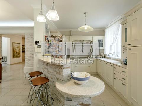 будинок за адресою Набережно-Рибальська вул., 1