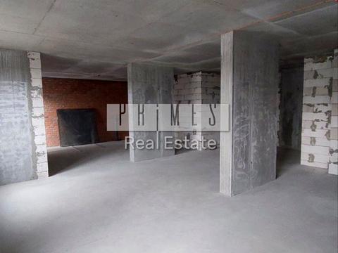 комерційна за адресою Ревуцького вул., 40-В