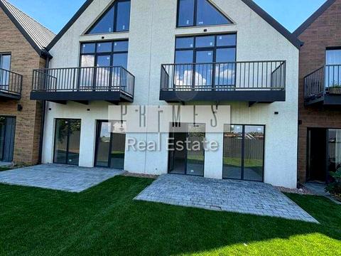 дом по адресу 10-та Садова ул.