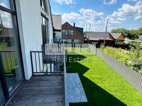 дом по адресу 10-та Садова ул.