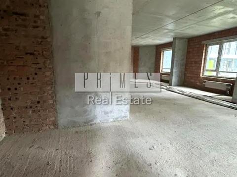 комерційна за адресою Львівська / вул. Мальовнича, 3