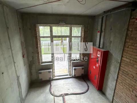 комерційна за адресою Львівська / вул. Мальовнича, 3