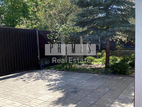 дом по адресу Степана Чобану ул. (Василя Алексухіна), 11