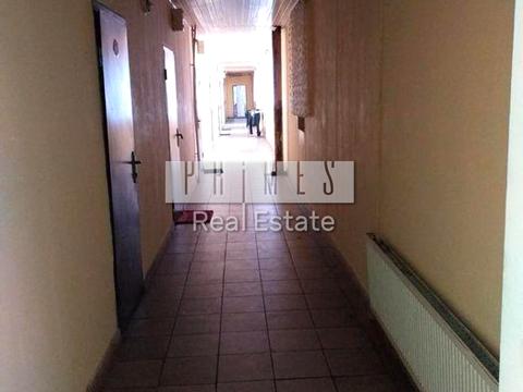 комерційна за адресою Київ, Робоча, 2А