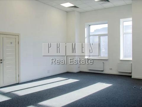 коммерческая по адресу Теліги Олени, 6