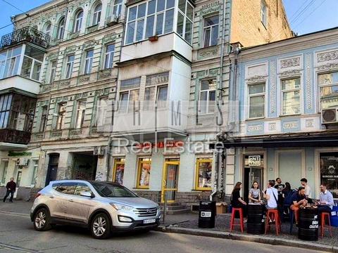 коммерческая по адресу Межигорская ул., 17