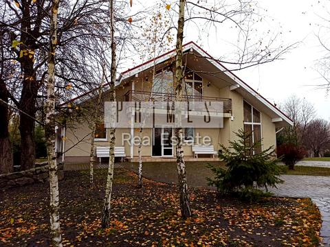 будинок за адресою с. Хотянівка, Козацька, 4