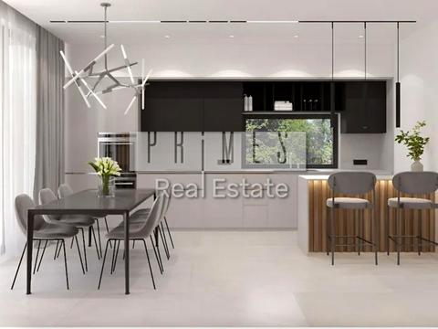 будинок за адресою Набережна вул., 9