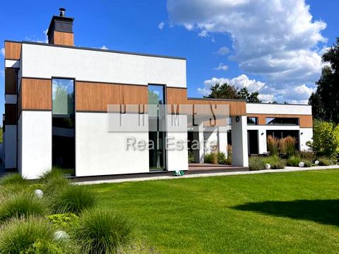 дом по адресу Паркова, 10