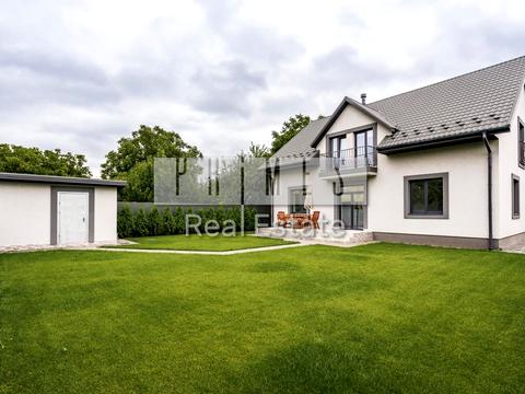 дом по адресу 10-та Садова ул., 80