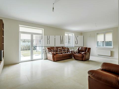 дом по адресу 10-та Садова ул., 80