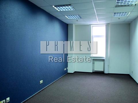 коммерческая по адресу Героїв Космосу ул., 4