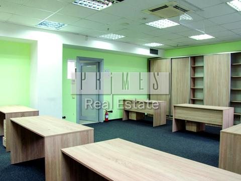 коммерческая по адресу Героїв Космосу ул., 4