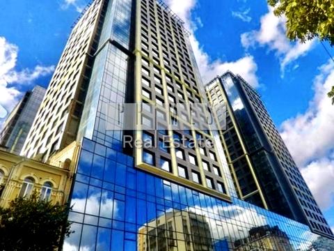 комерційна за адресою Предславинська вул., 20