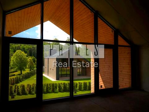 будинок за адресою Піщана вул.