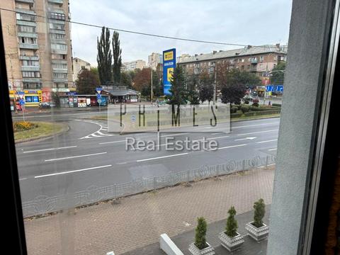 комерційна за адресою Київ, Вишгородська вул., 28