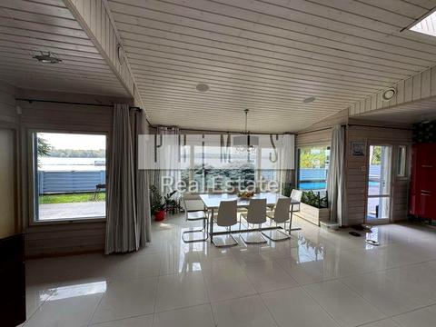 дом по адресу 10-та Садова ул., 1лня