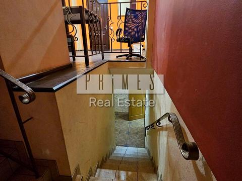 комерційна за адресою Київ, Антонова Авіаконструктора, 3