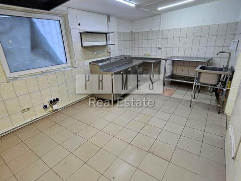 комерційна за адресою Київ, Антонова Авіаконструктора, 3