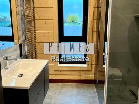 будинок за адресою Сонячна вул., 15