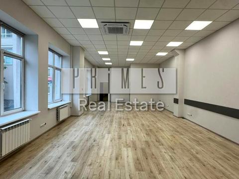 комерційна за адресою Глибочицька вул., 17