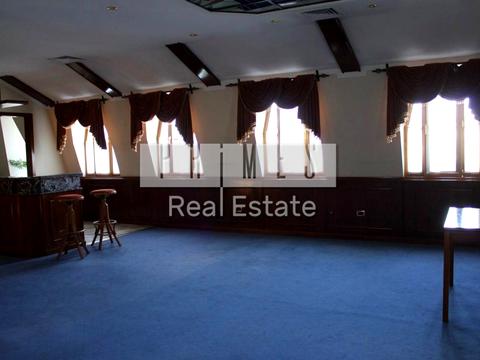 коммерческая по адресу Андріївський Узвіз, 7