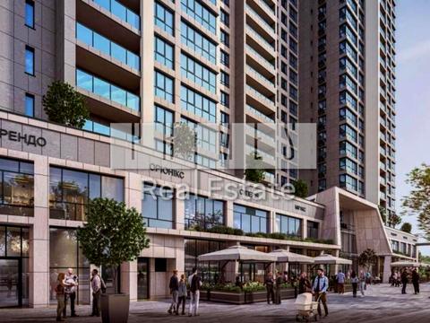 коммерческая по адресу Коновальця Євгена, 30