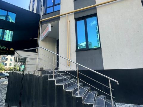 комерційна за адресою Героїв Небесної Сотні просп., 16/2