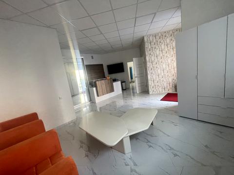 комерційна за адресою Героїв Небесної Сотні просп., 16/2