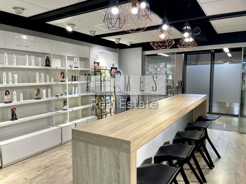 комерційна за адресою Київ, Ярославська вул., 56А