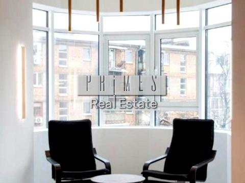 комерційна за адресою Київ, Князів Острозьких вул. (Московська), 46/2