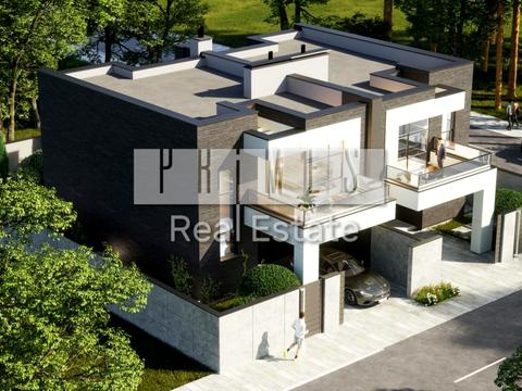 дом по адресу Евгения Коновальца ул.