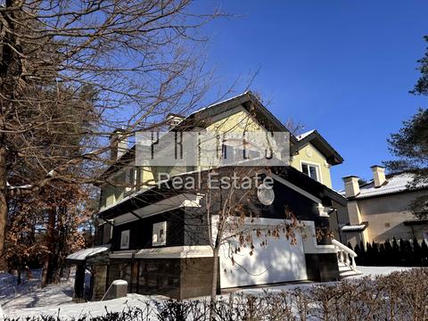 будинок за адресою Дамба Київського водосховища, 1