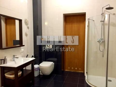 будинок за адресою Радистів пров.