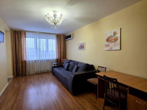 квартира за адресою Київ, Князя Романа Мстиславича вул. (Генерала Жмаченка), 4