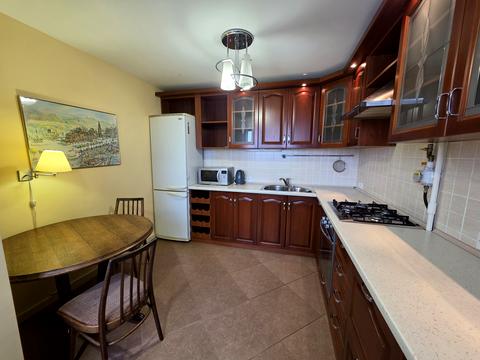 квартира за адресою Київ, Князя Романа Мстиславича вул. (Генерала Жмаченка), 4