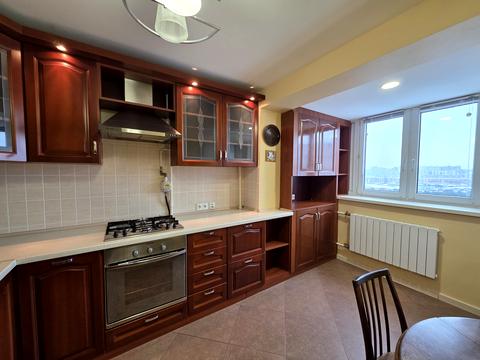 квартира за адресою Київ, Князя Романа Мстиславича вул. (Генерала Жмаченка), 4