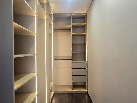 будинок за адресою Макарівська вул., 12