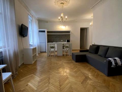 квартира за адресою Білоруська вул., 30