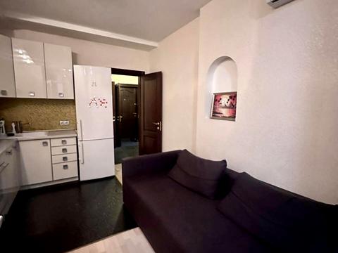 квартира за адресою Єлизавети Чавдар вул., 5