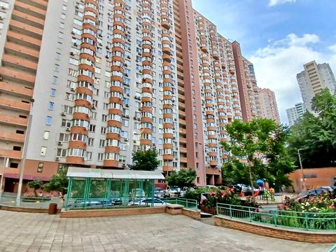 квартира за адресою Саперно-Слобідська вул., 10