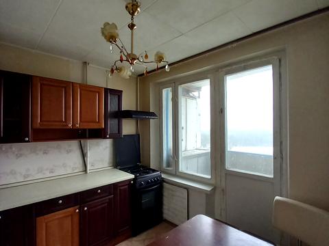 квартира за адресою Князя Романа Мстиславича вул. (Генерала Жмаченка), 16