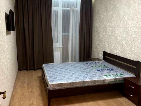 квартира за адресою Анни Ахматової вул., 37