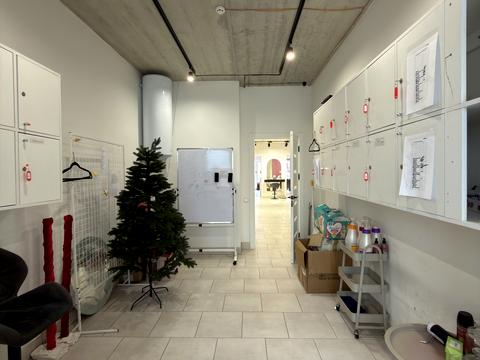 комерційна за адресою Івано-Франківськ, Княгинин вул., (Будинок 1)