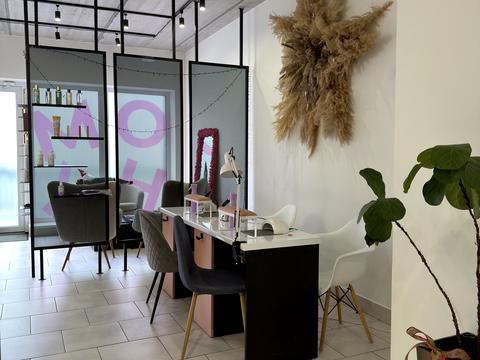 комерційна за адресою Івано-Франківськ, Княгинин вул., (Будинок 1)