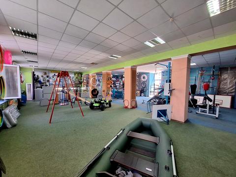 комерційна за адресою Вінтера бульв., 18