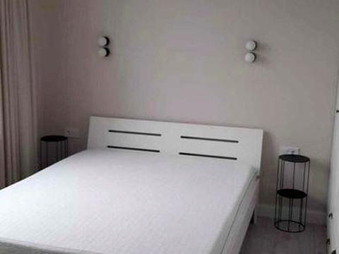 квартира за адресою Вавилових вул., 11