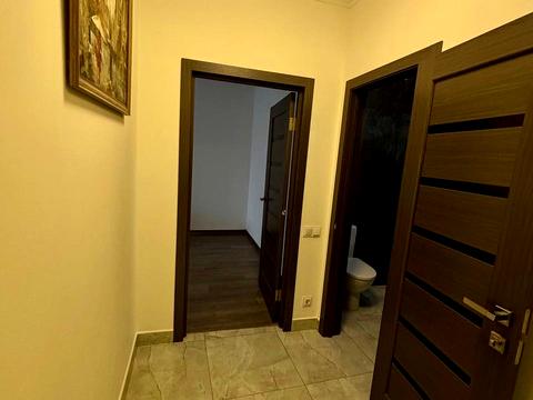 квартира за адресою Київ, Андрія Аболмасова вул. (Панельна), 4