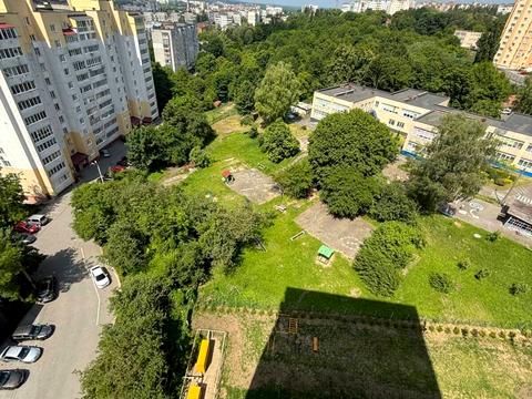 квартира по адресу Свободи ул., 12а