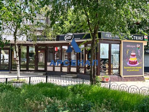 комерційна за адресою Моторобудівників просп., 22